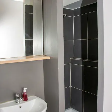 Studio 63 Rue Tour D'auvergne